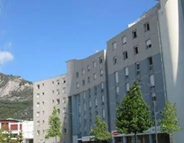 Sejours & Affaires Marie Curie Apart Otel Grenoble