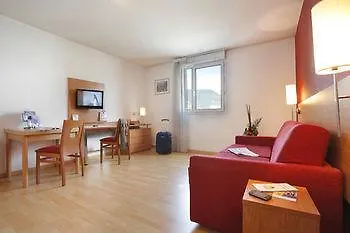Sejours & Affaires Marie Curie 2* Grenoble